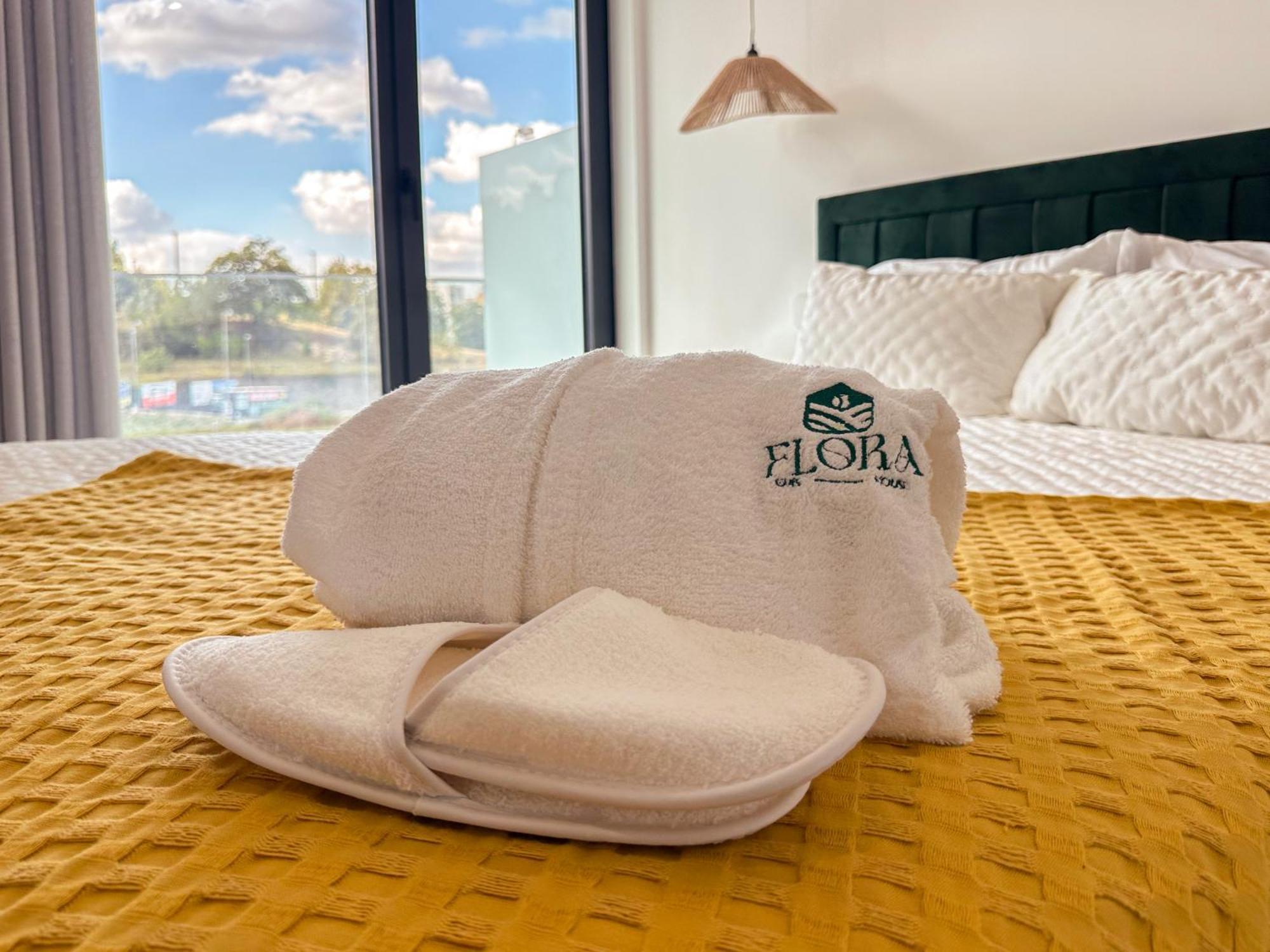Flora Guest House Marco de Canaveses Exterior photo